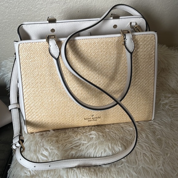 BNWT Kate spade Straw Medium with wallet color block included - Picture 9 of 14